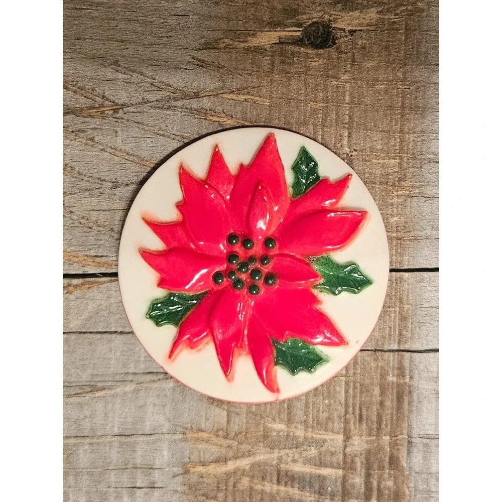 Poinsettia Flower Pin  Christmas‎ Holiday Red Green